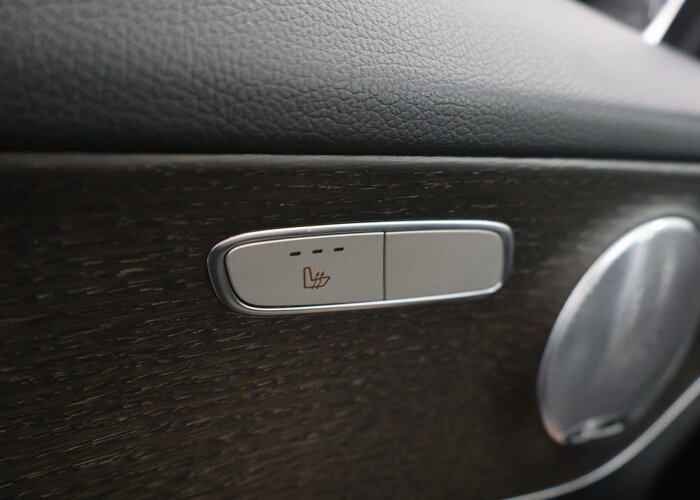 Mercedes-Benz C-Klasse Coupé 180 Premium Plus Pack
