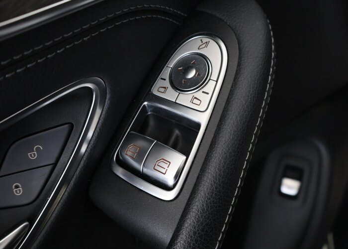 Mercedes-Benz C-Klasse Coupé 180 Premium Plus Pack