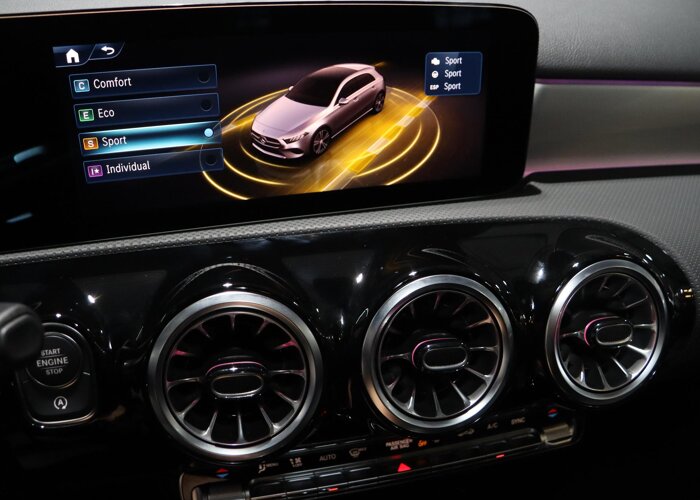 Mercedes-Benz A-Klasse 180 Business Solution AMG