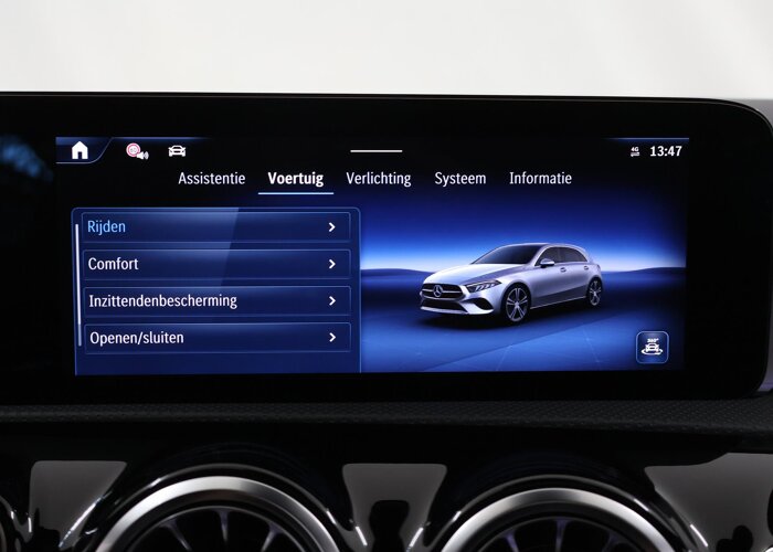 Mercedes-Benz A-Klasse 180 Business Solution AMG