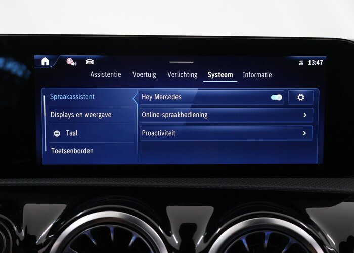 Mercedes-Benz A-Klasse 180 Business Solution AMG