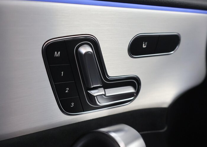 Mercedes-Benz A-Klasse 180 Business Solution AMG
