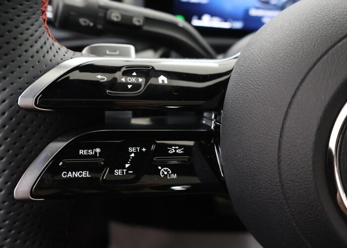 Mercedes-Benz A-Klasse 180 Business Solution AMG