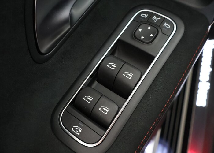 Mercedes-Benz A-Klasse 180 Business Solution AMG