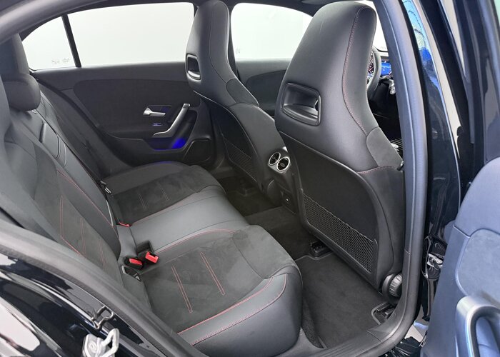 Mercedes-Benz A-Klasse 180 Business Solution AMG