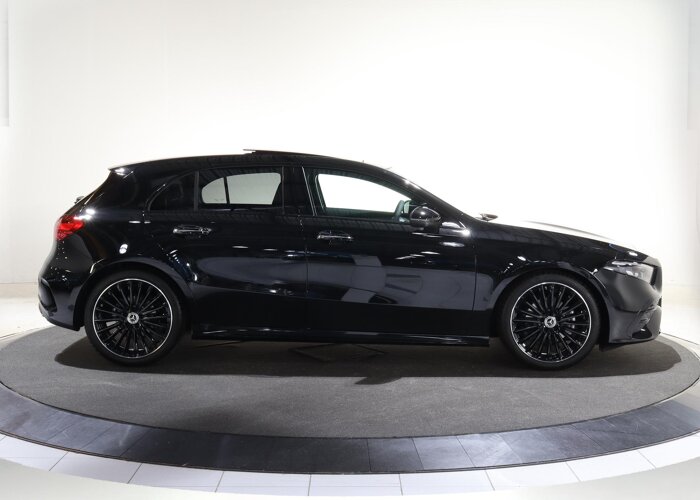 Mercedes-Benz A-Klasse 180 Business Solution AMG