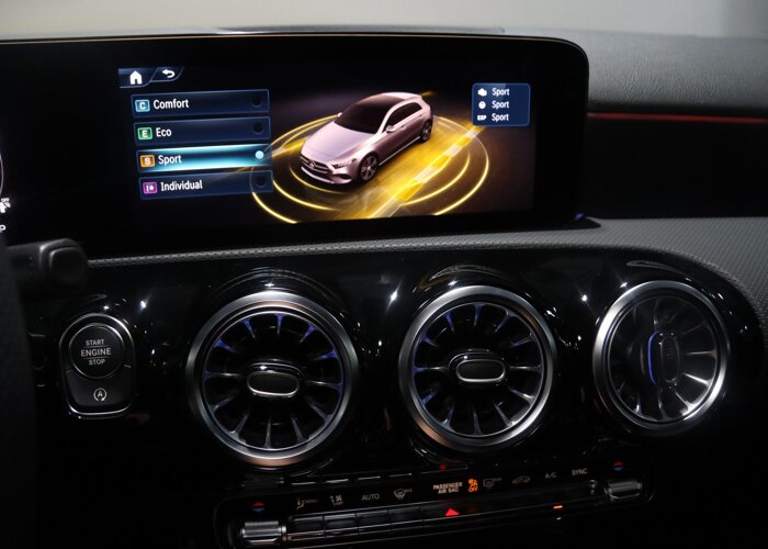 Mercedes-Benz A-Klasse 180 Business Solution AMG