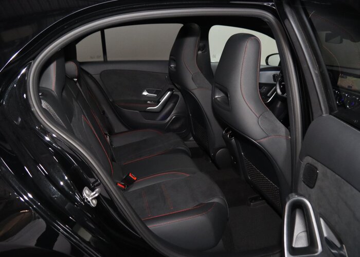 Mercedes-Benz A-Klasse 180 Business Solution AMG