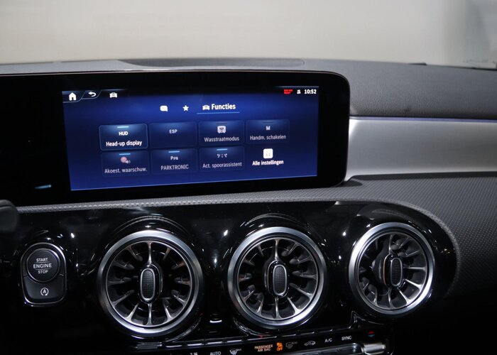 Mercedes-Benz A-Klasse 180 Business Solution AMG