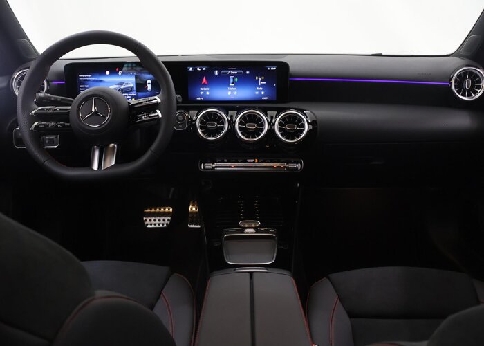 Mercedes-Benz A-Klasse 180 Business Solution AMG