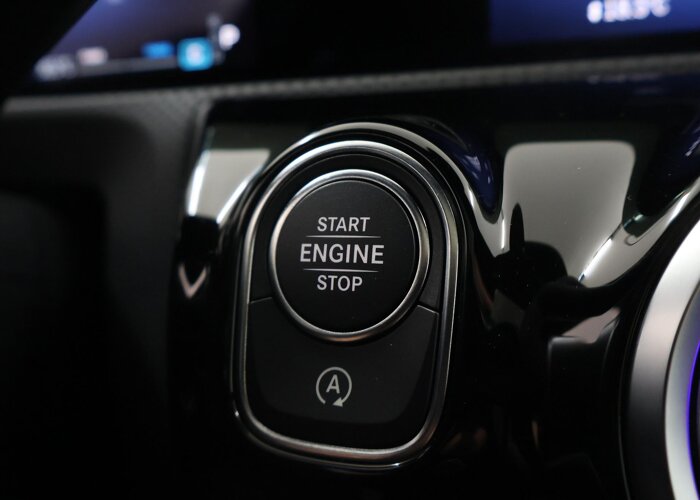 Mercedes-Benz A-Klasse 180 Business Solution AMG