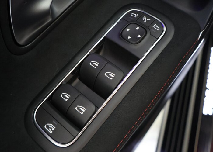 Mercedes-Benz A-Klasse 180 Business Solution AMG