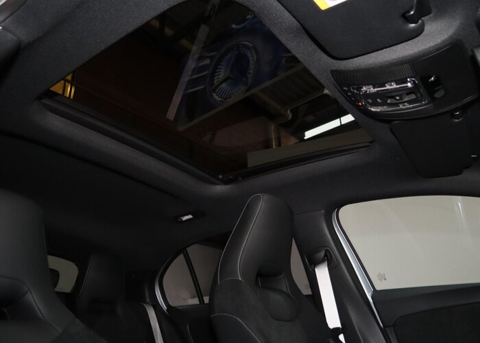 Mercedes-Benz A-Klasse 180 Business Solution AMG