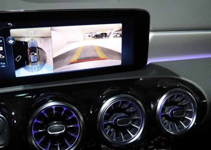 Mercedes-Benz A-Klasse 180 Business Solution AMG