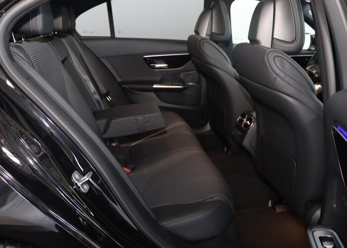Mercedes-Benz C-Klasse 180 Business Solution