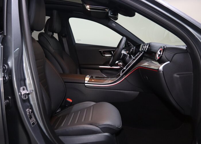 Mercedes-Benz C-Klasse Estate 300e Business Solution AMG