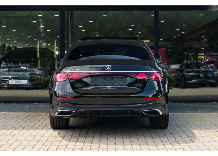 Mercedes-Benz E-Klasse 300e Sport Edition