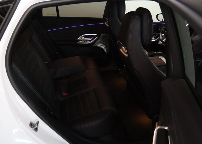 Mercedes-Benz GLC 400 4MATIC Launch Edition 94 kWh