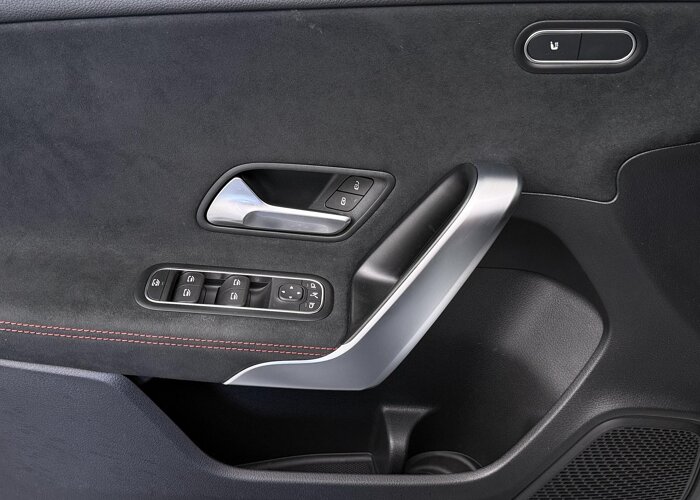 Mercedes-Benz A-Klasse 180 Business Solution AMG