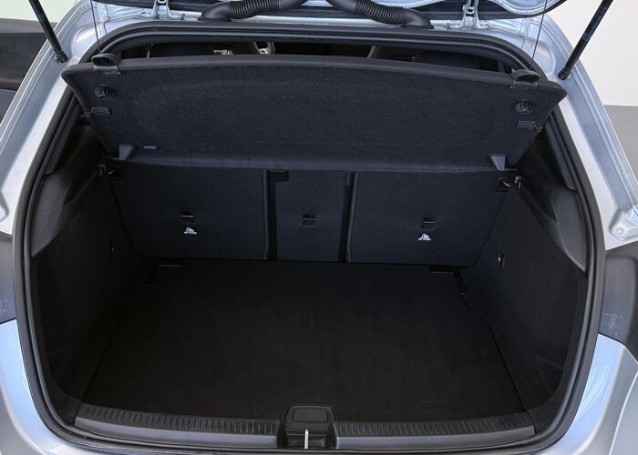 Mercedes-Benz A-Klasse 180 Business Solution AMG