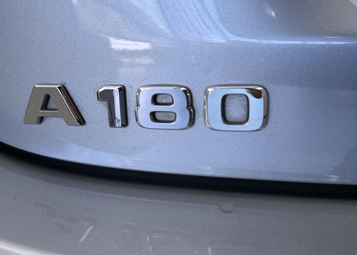 Mercedes-Benz A-Klasse 180 Business Solution AMG