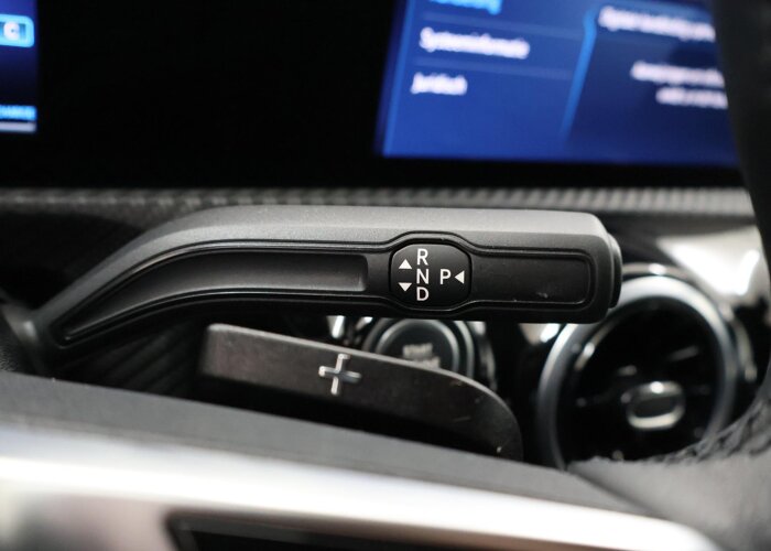 Mercedes-Benz CLA-Klasse 180 Star Edition LIMITED