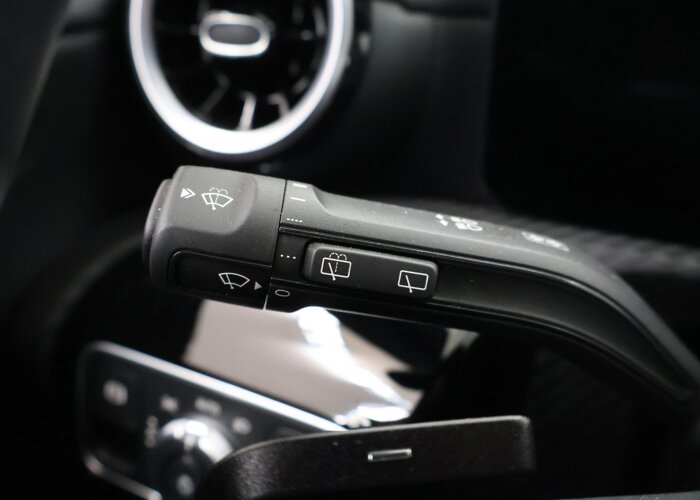 Mercedes-Benz CLA-Klasse 180 Star Edition LIMITED