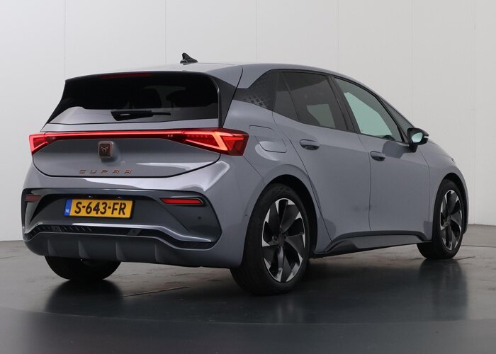 CUPRA Born Adrenaline 62 kWh