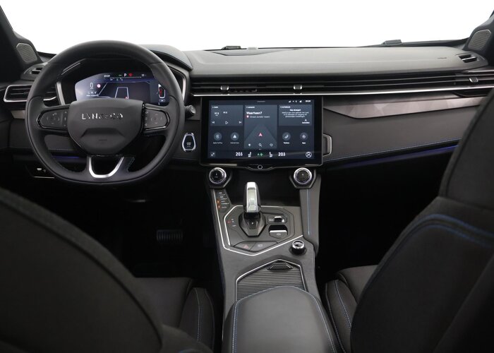 Lynk & Co 01 1.5