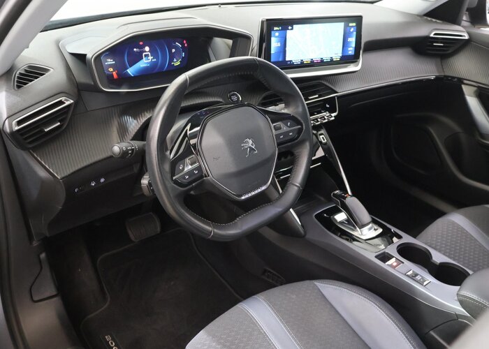 Peugeot e-2008 EV Allure 50 kWh
