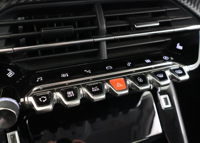 Peugeot e-2008 EV Allure 50 kWh