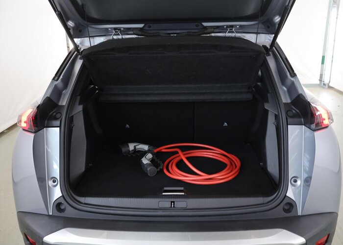 Peugeot e-2008 EV Allure 50 kWh