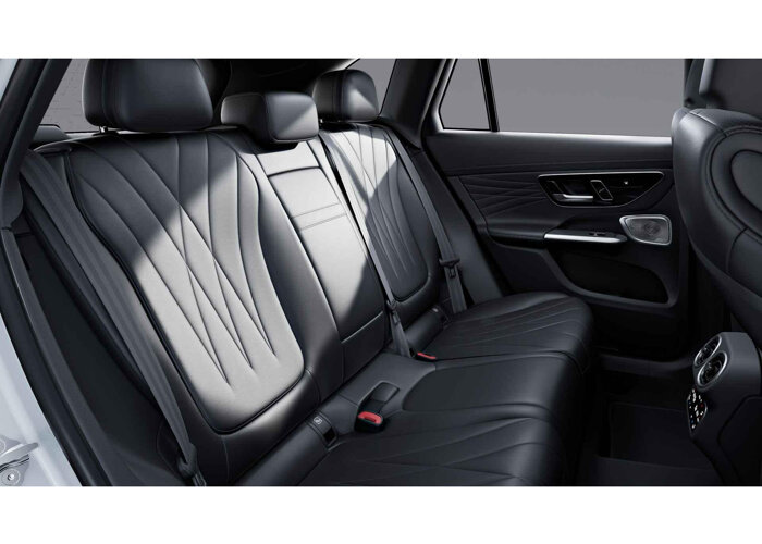 Mercedes-Benz GLC 300e 4MATIC Business Solution AMG