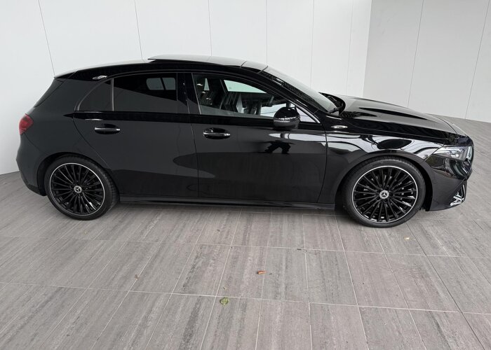 Mercedes-Benz A-Klasse 180 Star Edition AMG Line