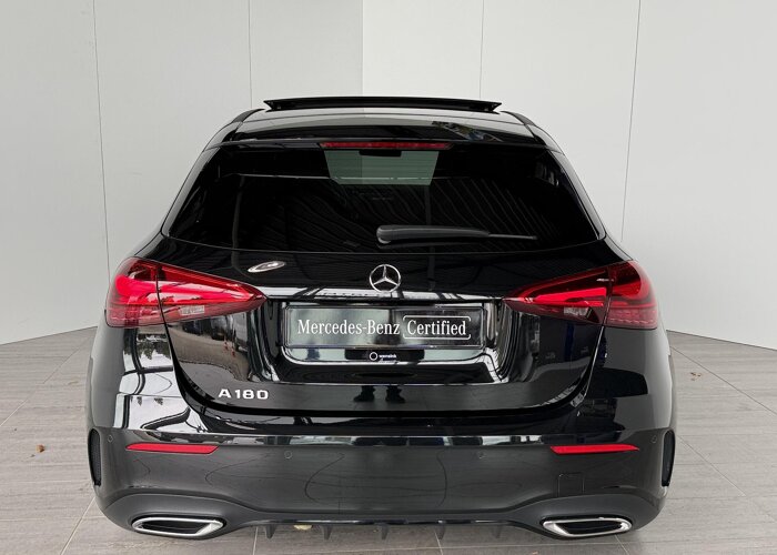 Mercedes-Benz A-Klasse 180 Star Edition AMG Line