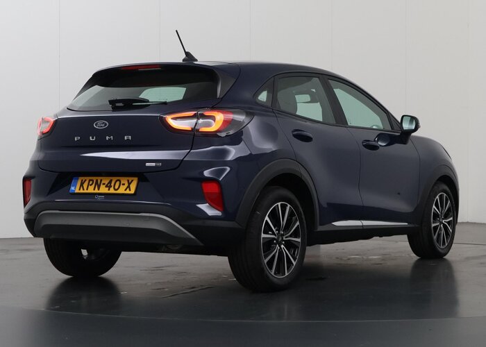 Ford Puma 1.0 EcoBoost Hybrid Titanium