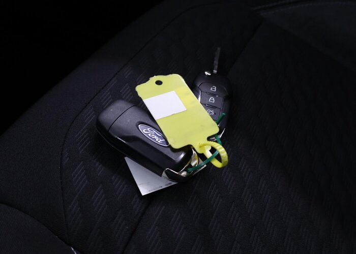 Ford Puma 1.0 EcoBoost Hybrid Titanium