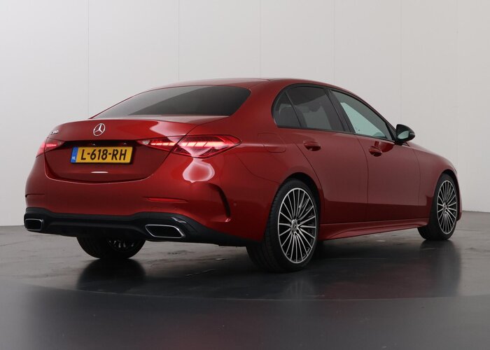 Mercedes-Benz C-Klasse 180 AMG Line