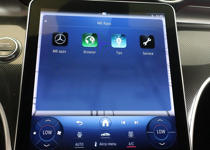 Mercedes-Benz C-Klasse 180 AMG Line