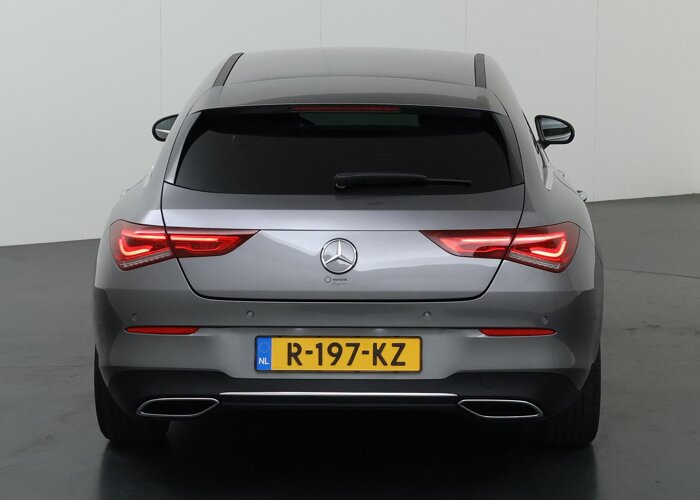 Mercedes-Benz CLA-Klasse Shooting Brake 180 Luxury Line