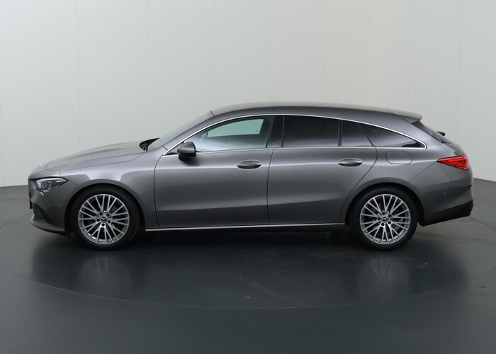 Mercedes-Benz CLA-Klasse Shooting Brake 180 Luxury Line