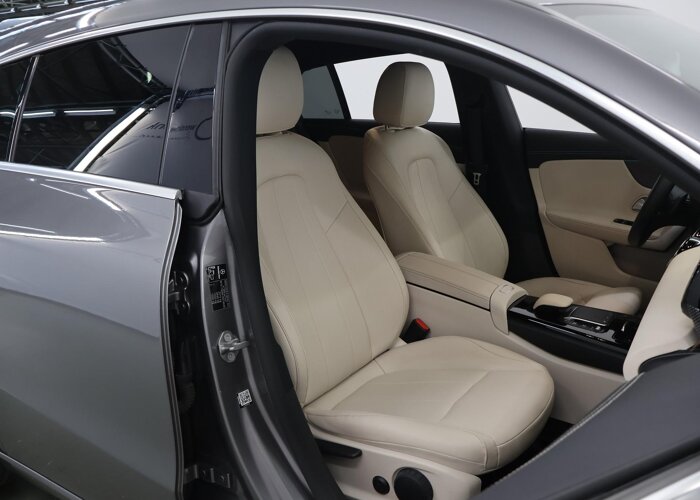 Mercedes-Benz CLA-Klasse Shooting Brake 180 Luxury Line