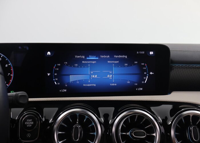 Mercedes-Benz CLA-Klasse Shooting Brake 180 Luxury Line