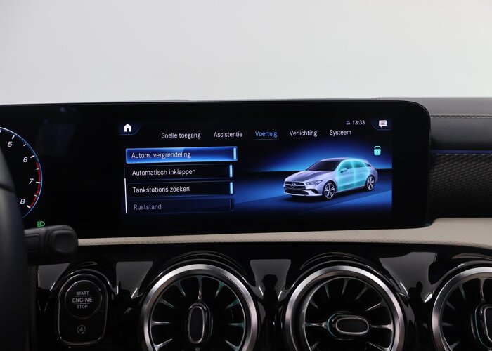 Mercedes-Benz CLA-Klasse Shooting Brake 180 Luxury Line