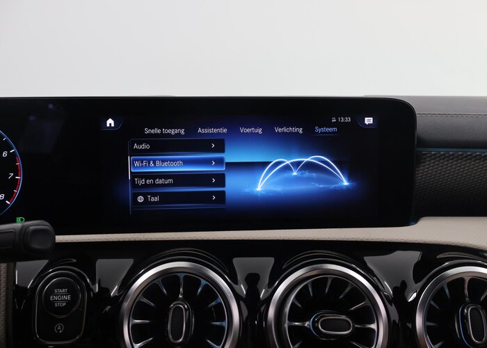 Mercedes-Benz CLA-Klasse Shooting Brake 180 Luxury Line