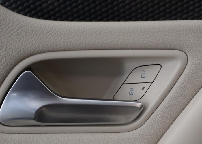 Mercedes-Benz CLA-Klasse Shooting Brake 180 Luxury Line