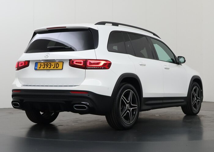 Mercedes-Benz GLB 200 Business Solution AMG