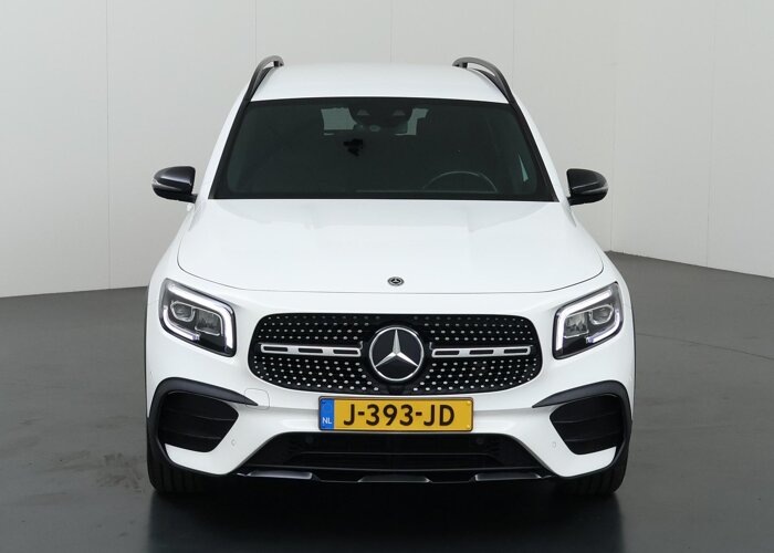 Mercedes-Benz GLB 200 Business Solution AMG