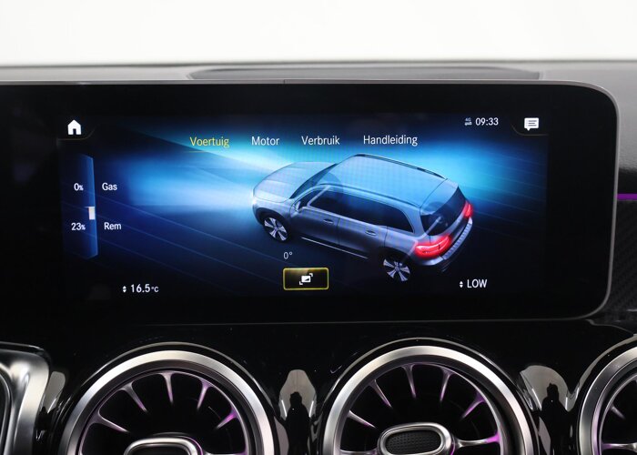 Mercedes-Benz GLB 200 Business Solution AMG