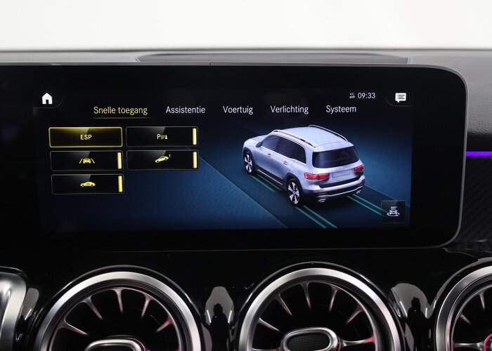 Mercedes-Benz GLB 200 Business Solution AMG